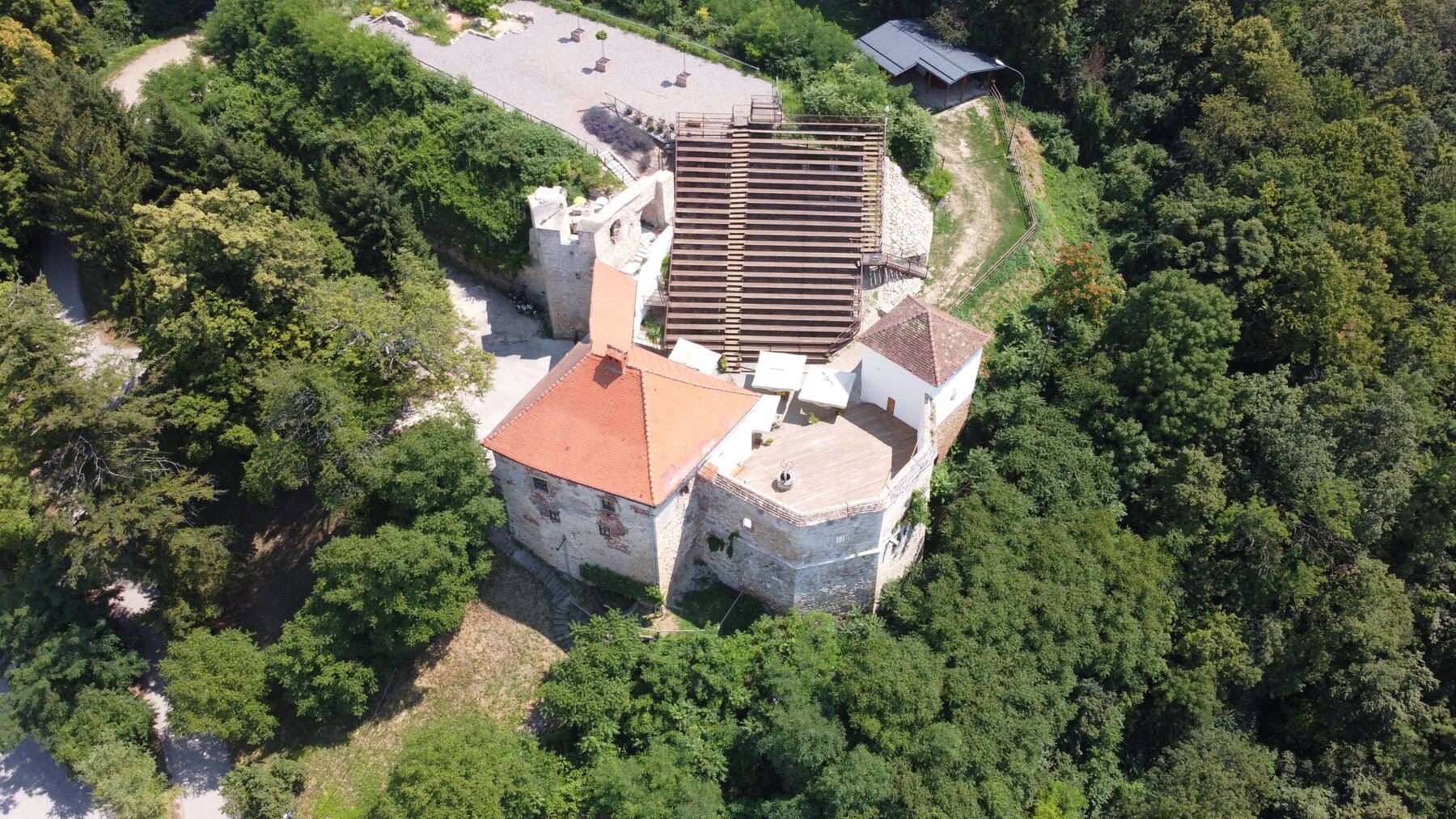 Grad Vurberk iz zraka
